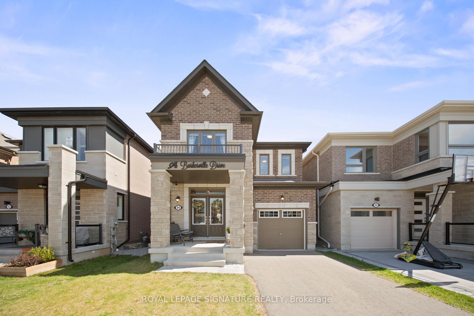 Photo 2 of 94 Barkerville Drive, Whitby, Rural Whitby — HOMEH