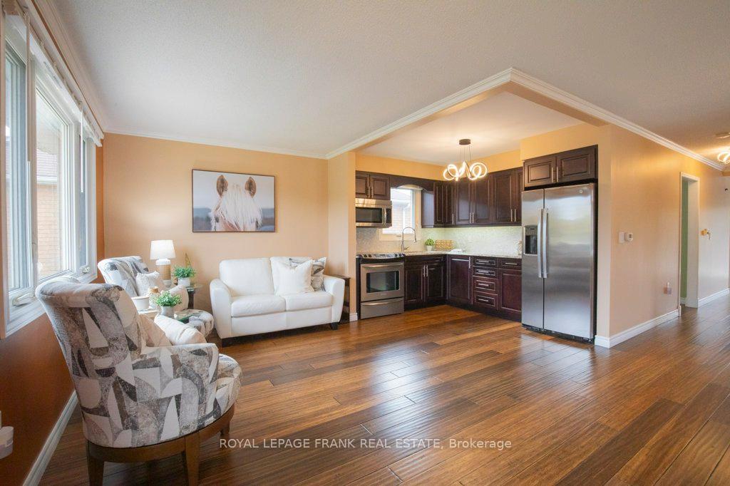 Photo 4 of 324 Towerhill Road, Peterborough, Northcrest Ward 5 — HOMEH