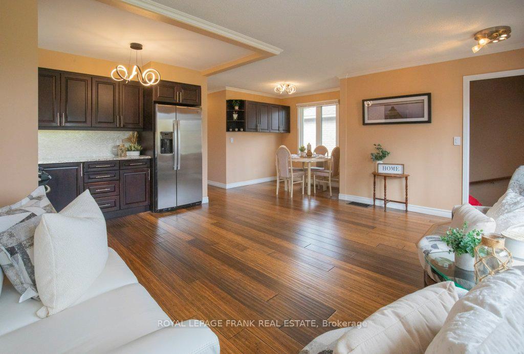 Photo 11 of 324 Towerhill Road, Peterborough, Northcrest Ward 5 — HOMEH