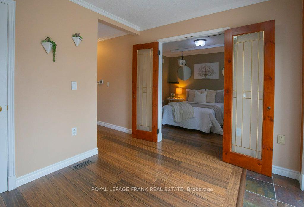 Photo 16 of 324 Towerhill Road, Peterborough, Northcrest Ward 5 — HOMEH