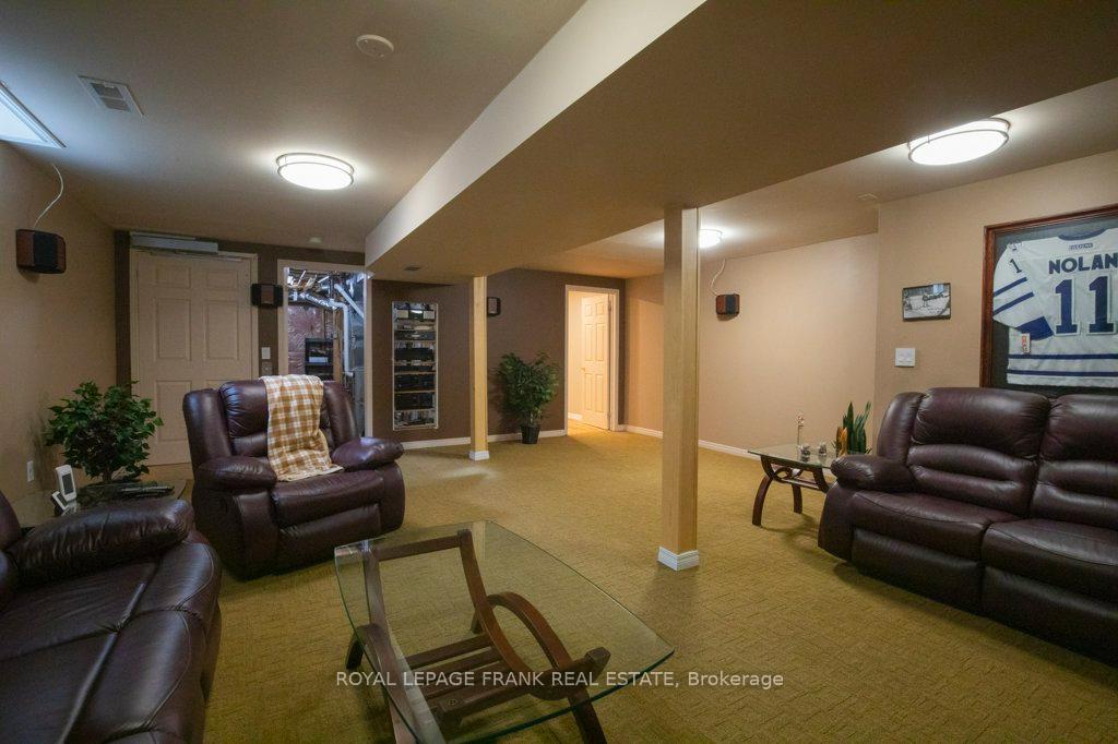 Photo 31 of 324 Towerhill Road, Peterborough, Northcrest Ward 5 — HOMEH