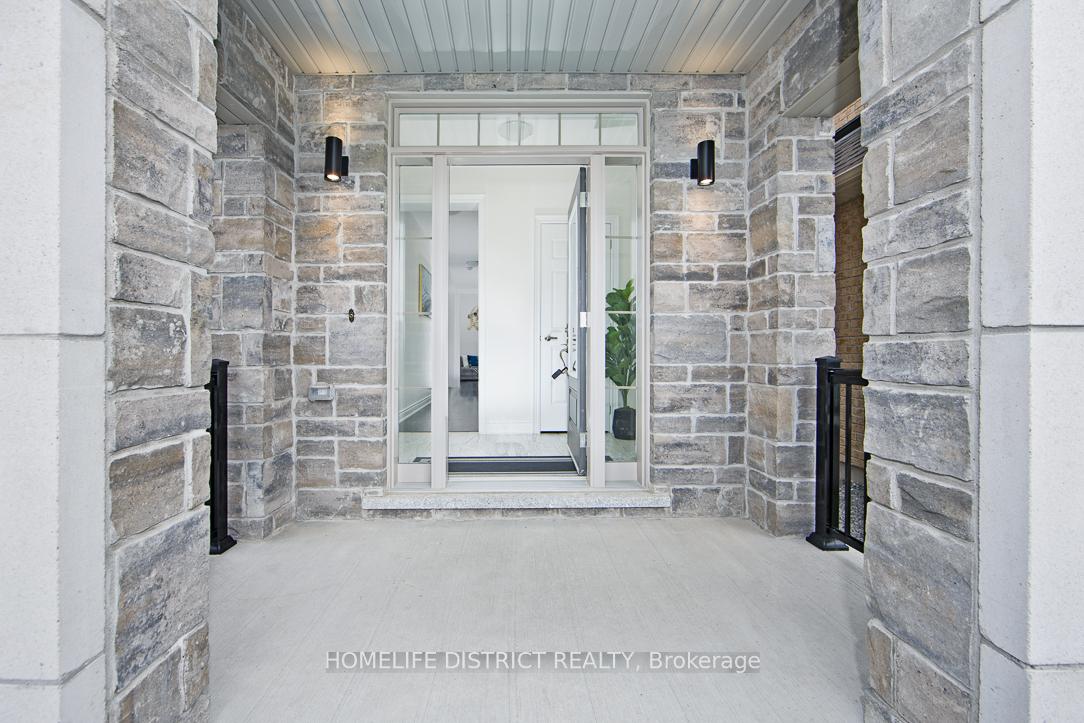 Photo 3 of 1356 Apollo Street, Oshawa, Eastdale — HOMEH
