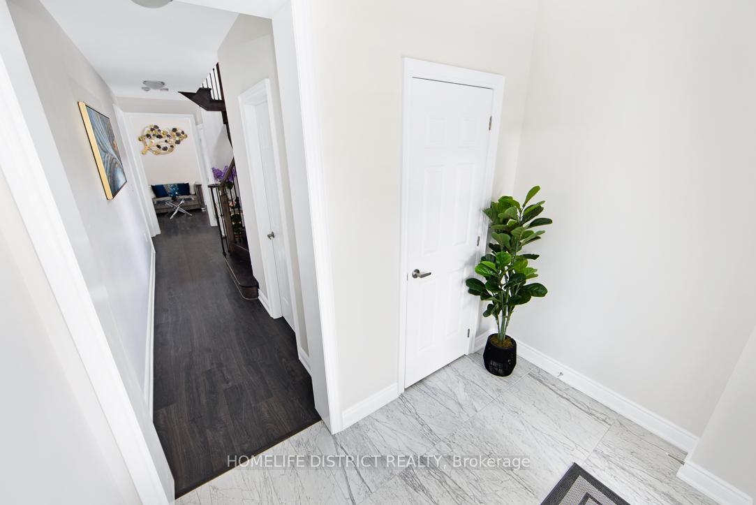 Photo 4 of 1356 Apollo Street, Oshawa, Eastdale — HOMEH