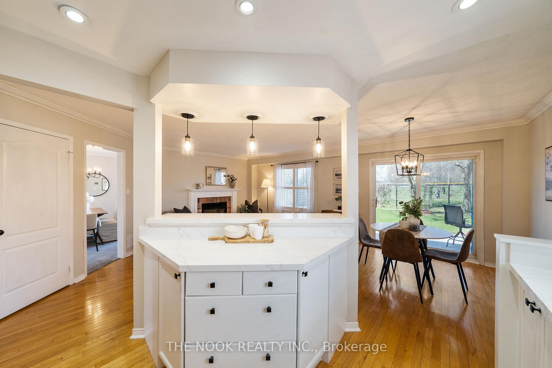 Photo 17 of 90 Gartshore Drive, Whitby, Williamsburg — HOMEH