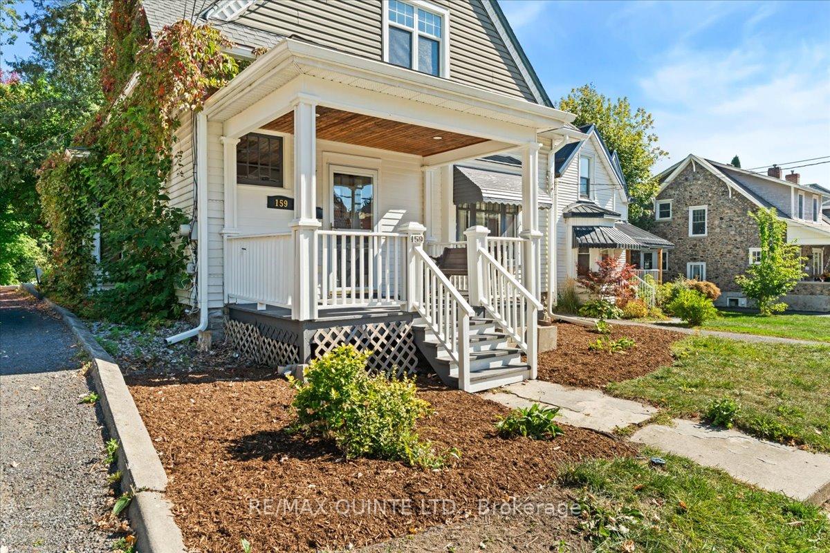 Photo 8 of 159 Ann Street, Belleville, Belleville Ward — HOMEH