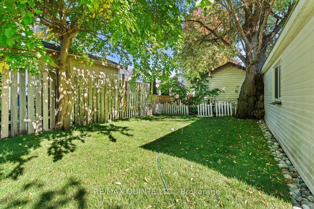 Photo 38 of 159 Ann Street, Belleville, Belleville Ward — HOMEH
