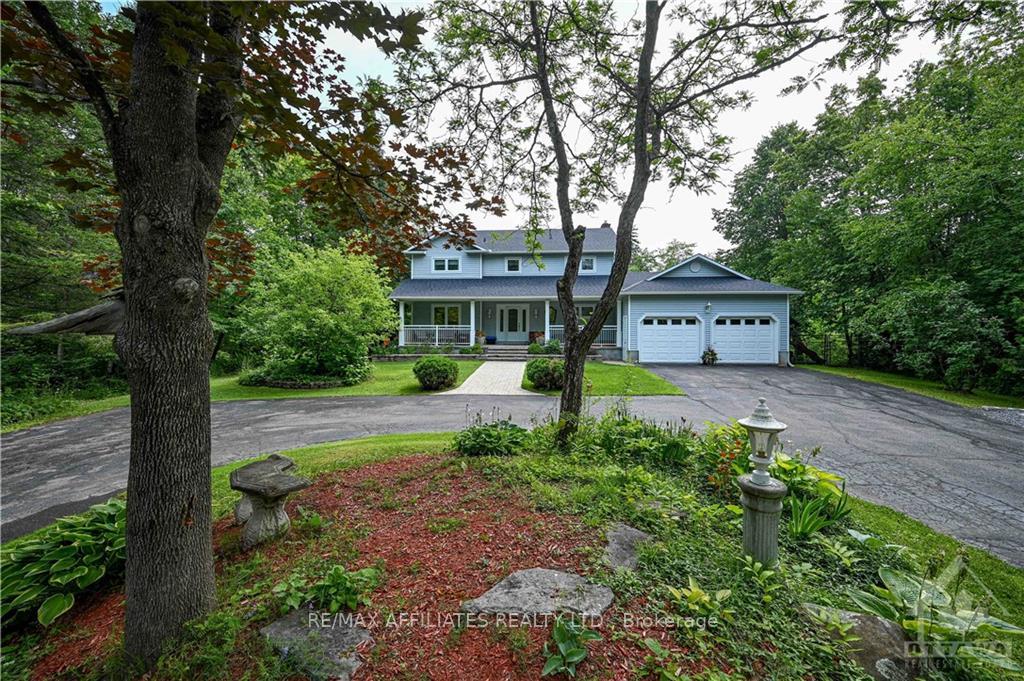 Front of 1635 Royal Orchard Drive