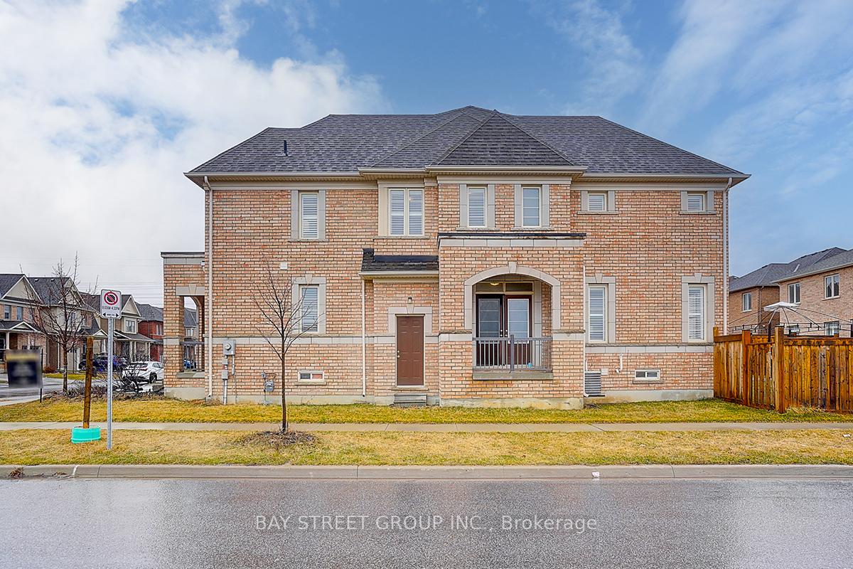 Photo 3 of 2545 Craftsman Drive, Oshawa, Windfields — HOMEH