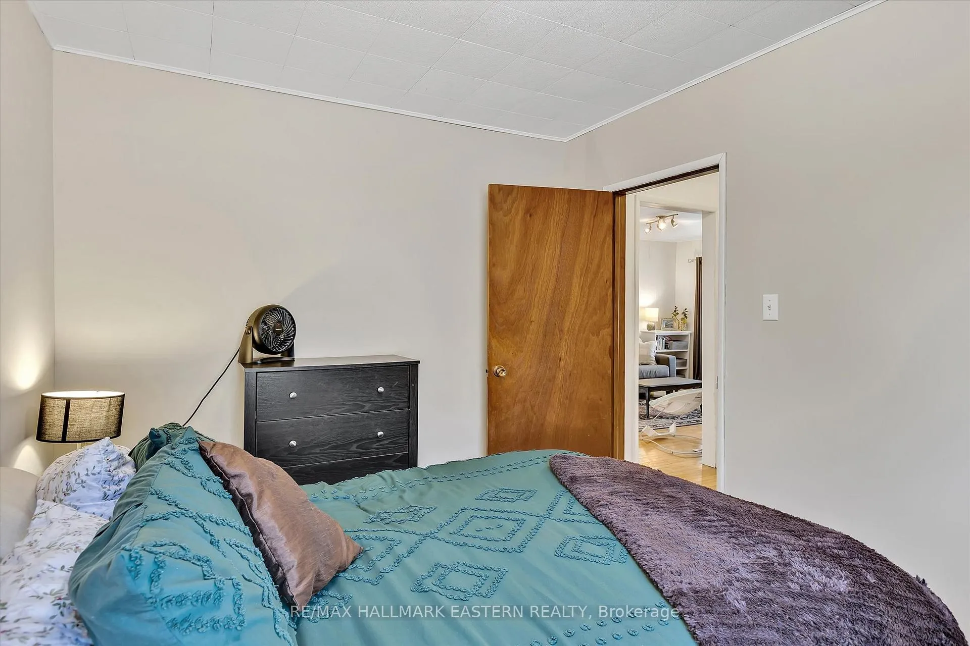 Photo 19 of 706 Monaghan Road, Peterborough, Otonabee Ward 1 — HOMEH