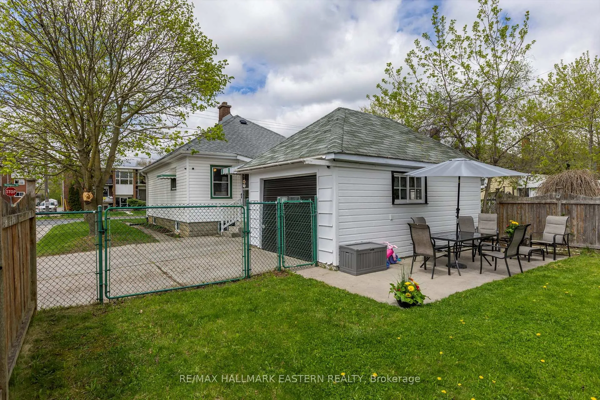 Photo 49 of 706 Monaghan Road, Peterborough, Otonabee Ward 1 — HOMEH