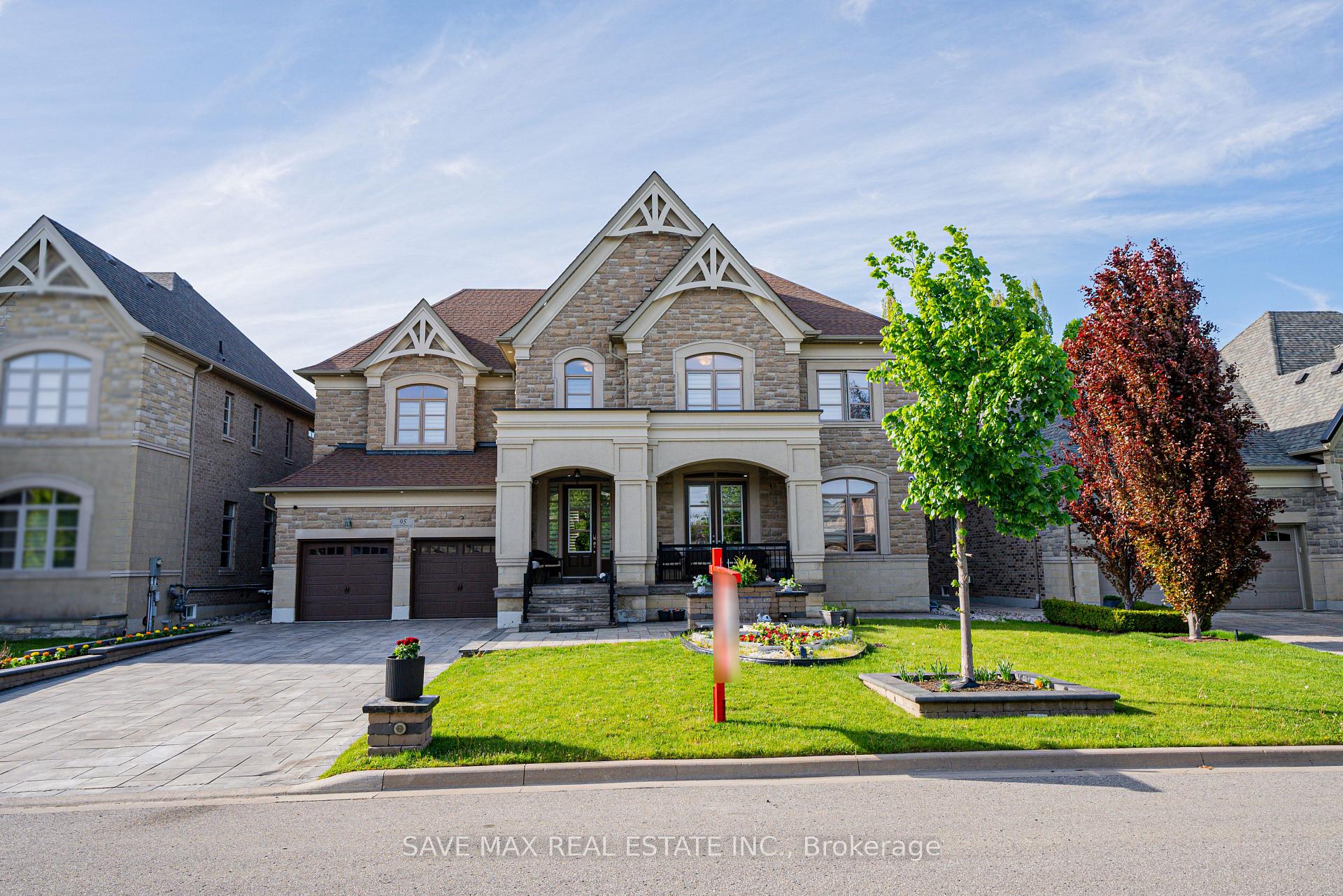 Front of 95 Sarracini Crescent