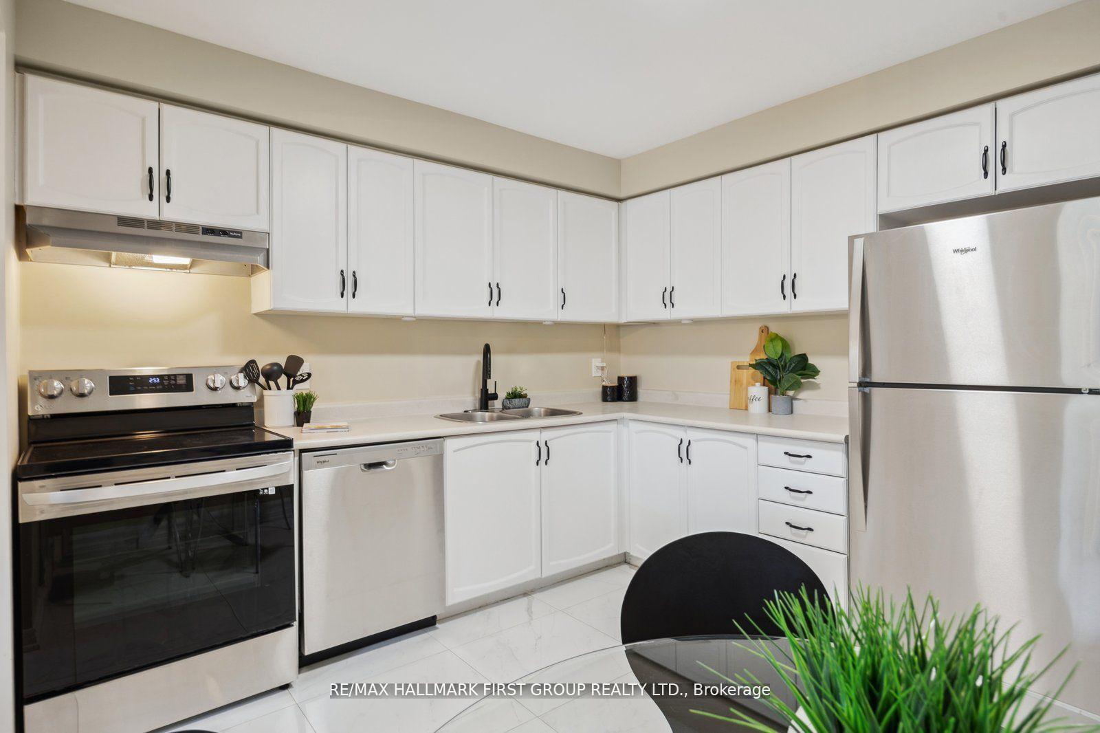 Photo 13 of 132 Timber Mill Avenue, Whitby, Williamsburg — HOMEH