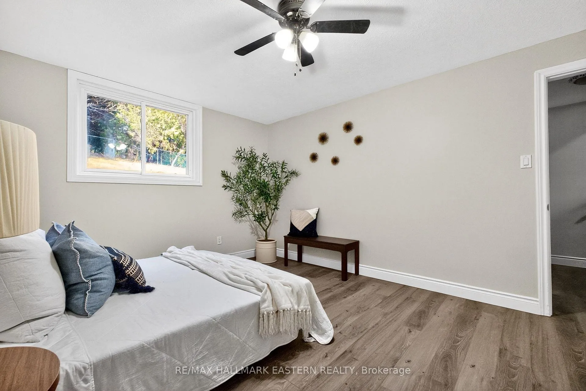 Photo 27 of 1628 Cherryhill Road, Peterborough, Monaghan Ward 2 — HOMEH