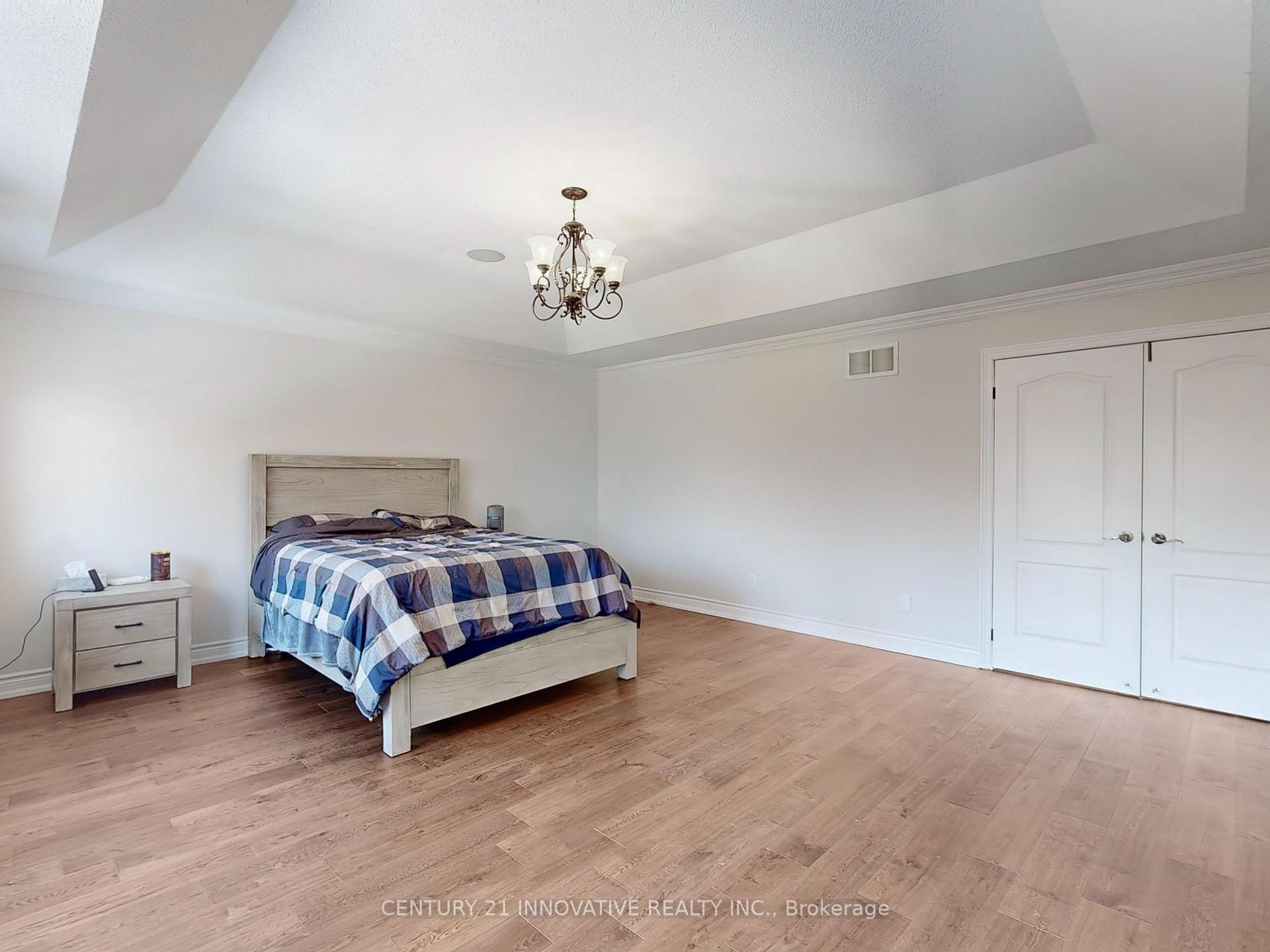 Photo 12 of 956 Coyston Drive, Oshawa, Eastdale — HOMEH