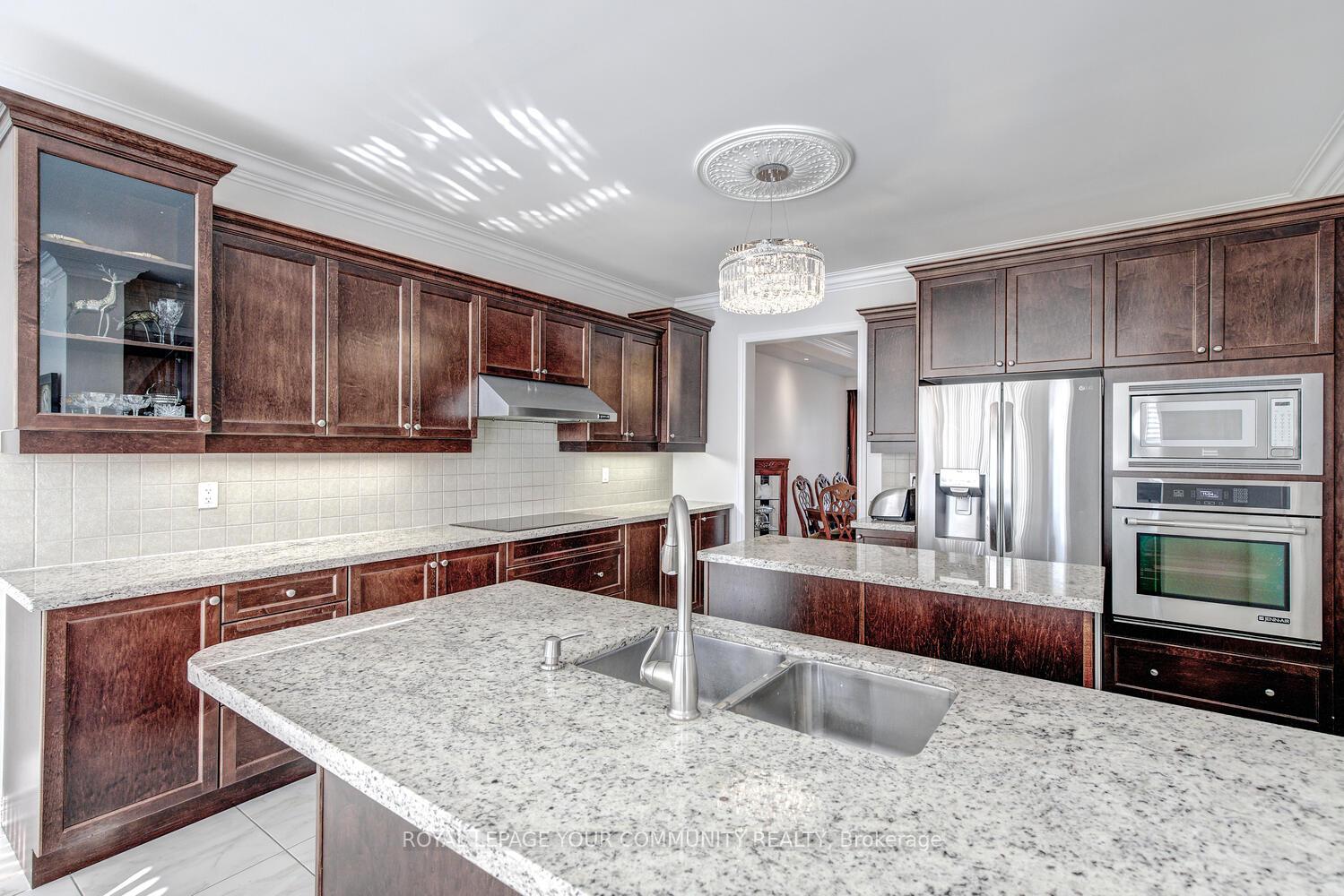 Photo 3 of Unit 1st&2nd, 110 Muret Crescent, Vaughan, Patterson — HOMEH
