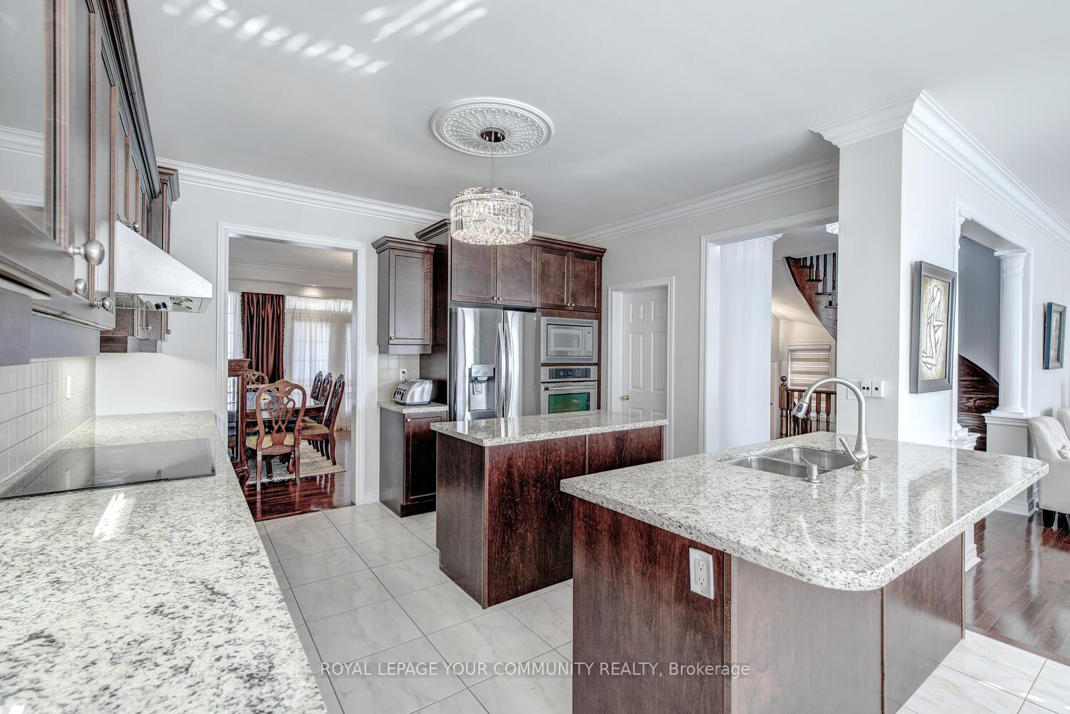 Photo 9 of Unit 1st&2nd, 110 Muret Crescent, Vaughan, Patterson — HOMEH
