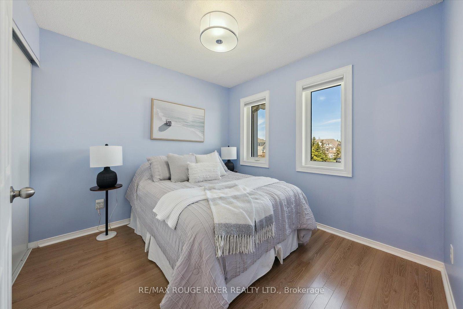 Photo 25 of 191 Carnwith Drive E, Whitby, Brooklin — HOMEH