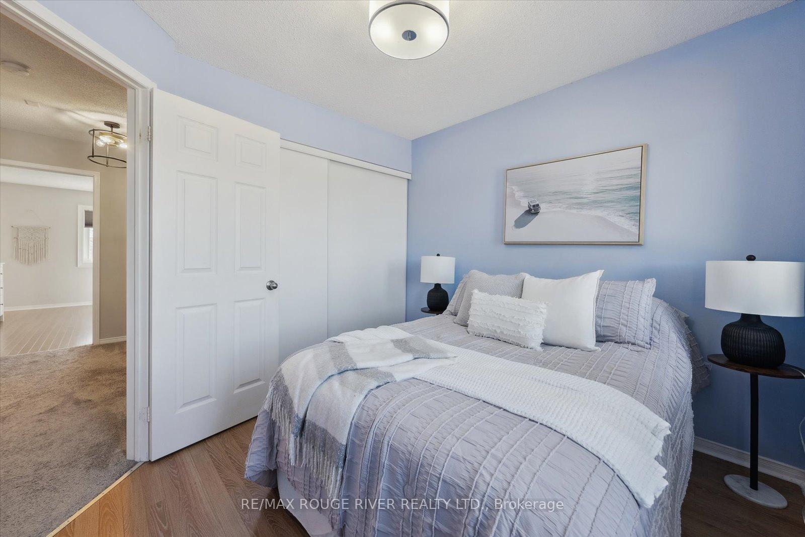 Photo 26 of 191 Carnwith Drive E, Whitby, Brooklin — HOMEH