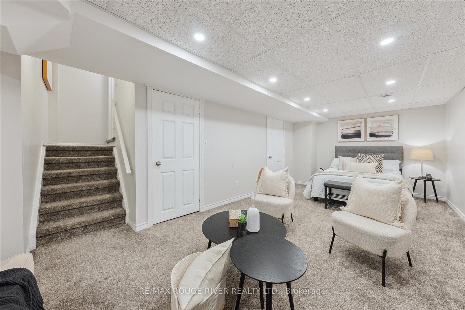 Photo 31 of 191 Carnwith Drive E, Whitby, Brooklin — HOMEH
