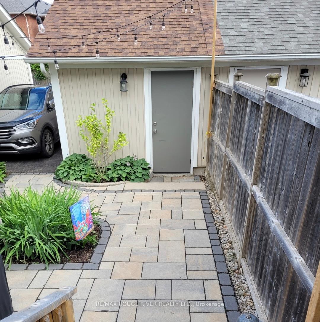 Photo 43 of 191 Carnwith Drive E, Whitby, Brooklin — HOMEH