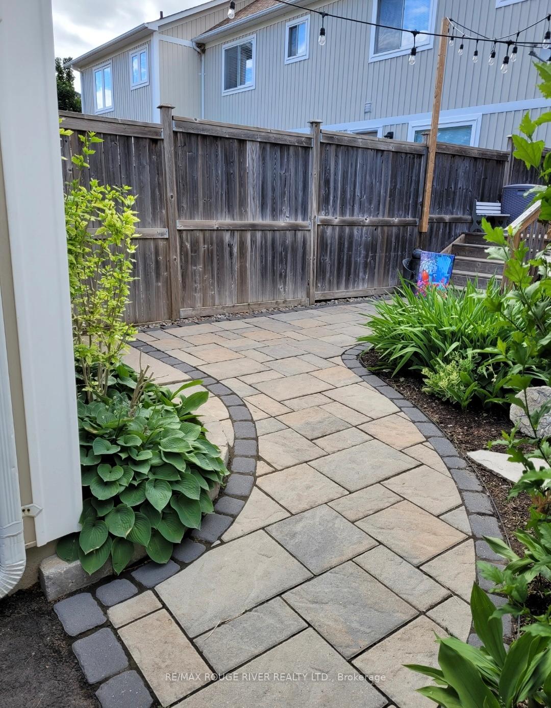 Photo 45 of 191 Carnwith Drive E, Whitby, Brooklin — HOMEH