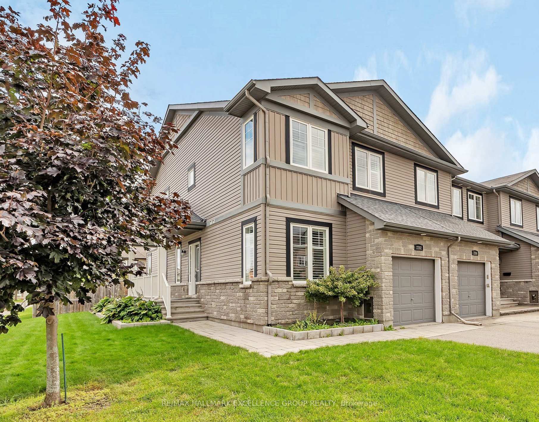 Photo 2 of 2282 Descartes Street, Ottawa, Notting Hill/Summerside — HOMEH