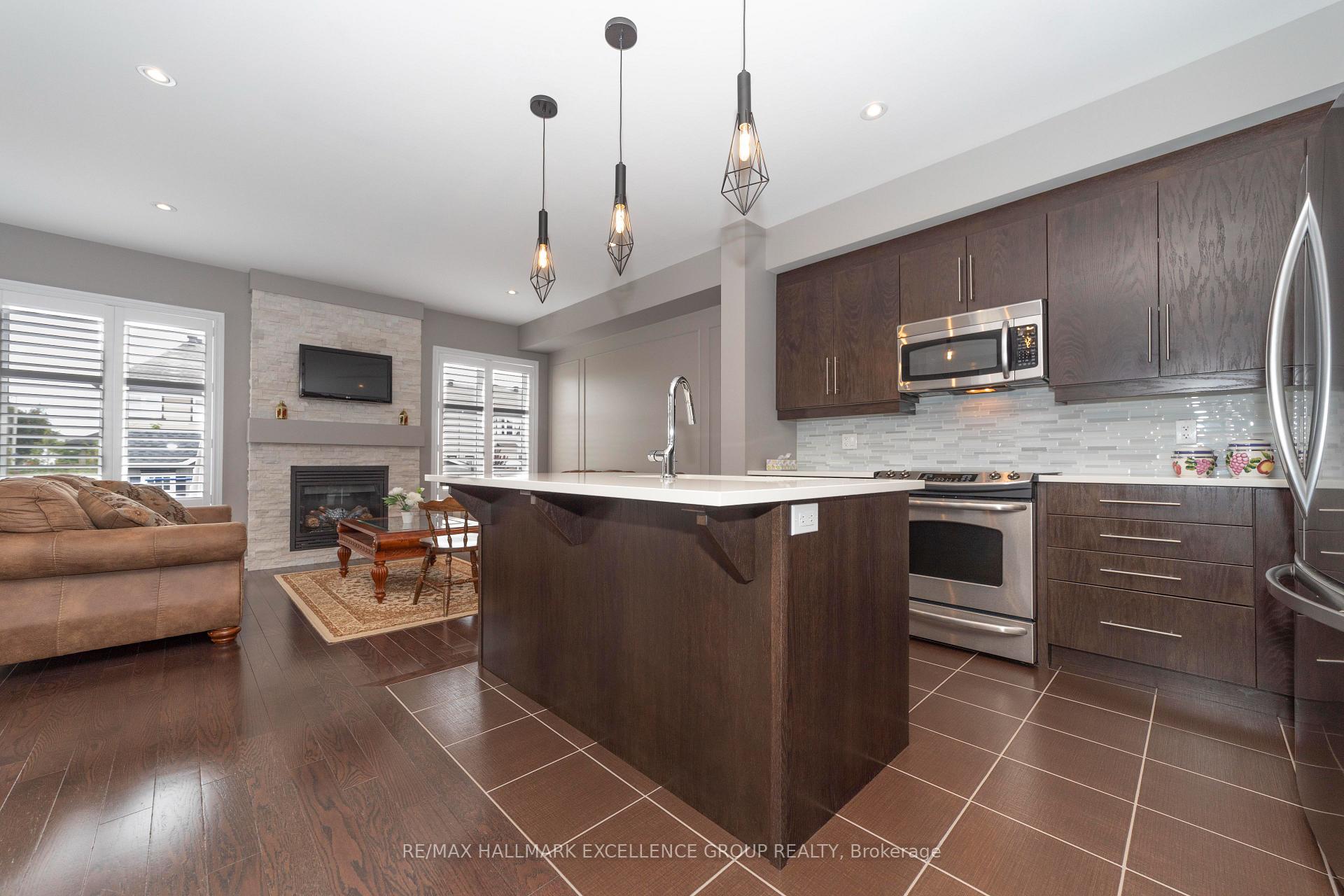 Photo 9 of 2282 Descartes Street, Ottawa, Notting Hill/Summerside — HOMEH