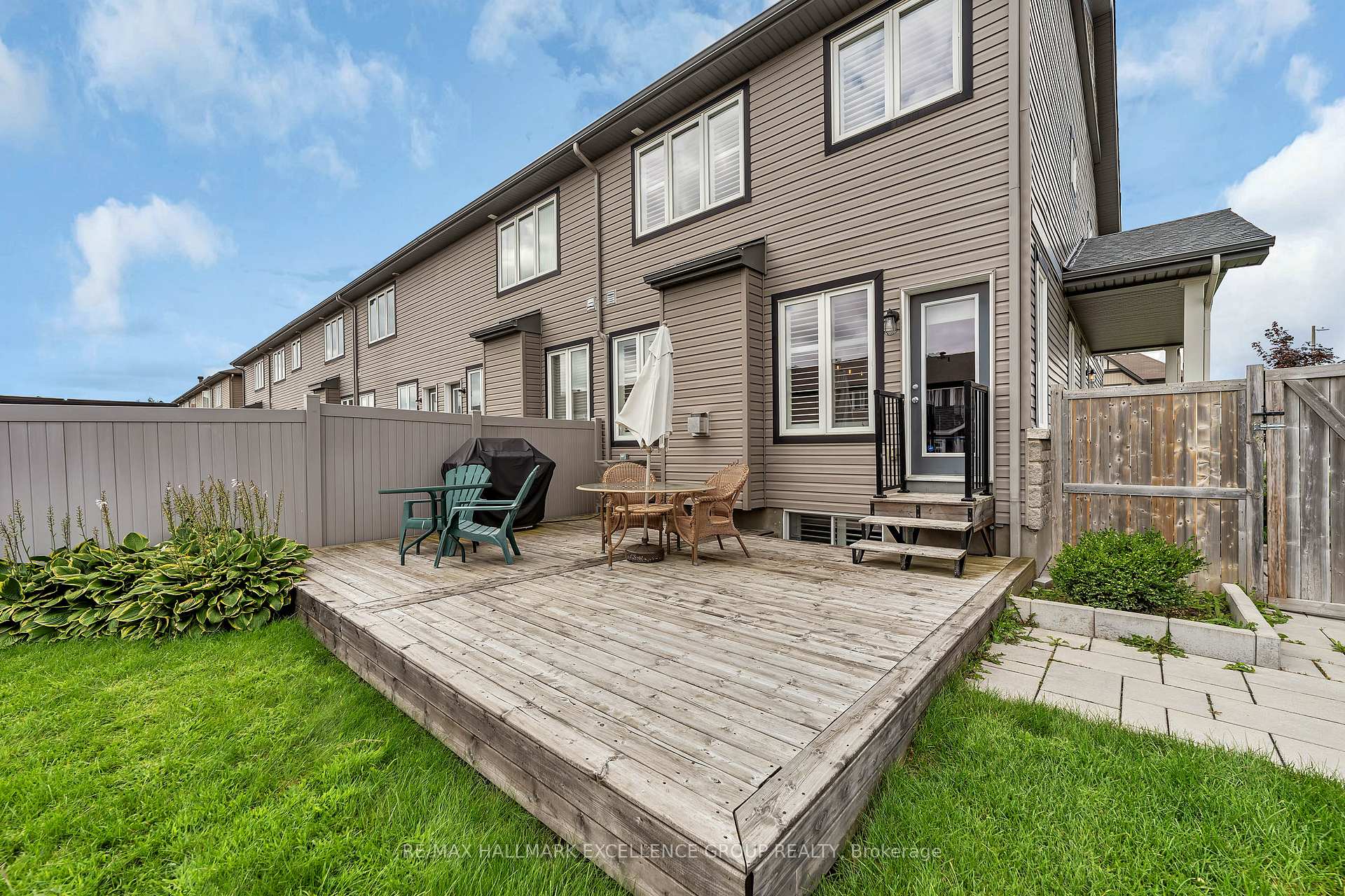 Photo 27 of 2282 Descartes Street, Ottawa, Notting Hill/Summerside — HOMEH
