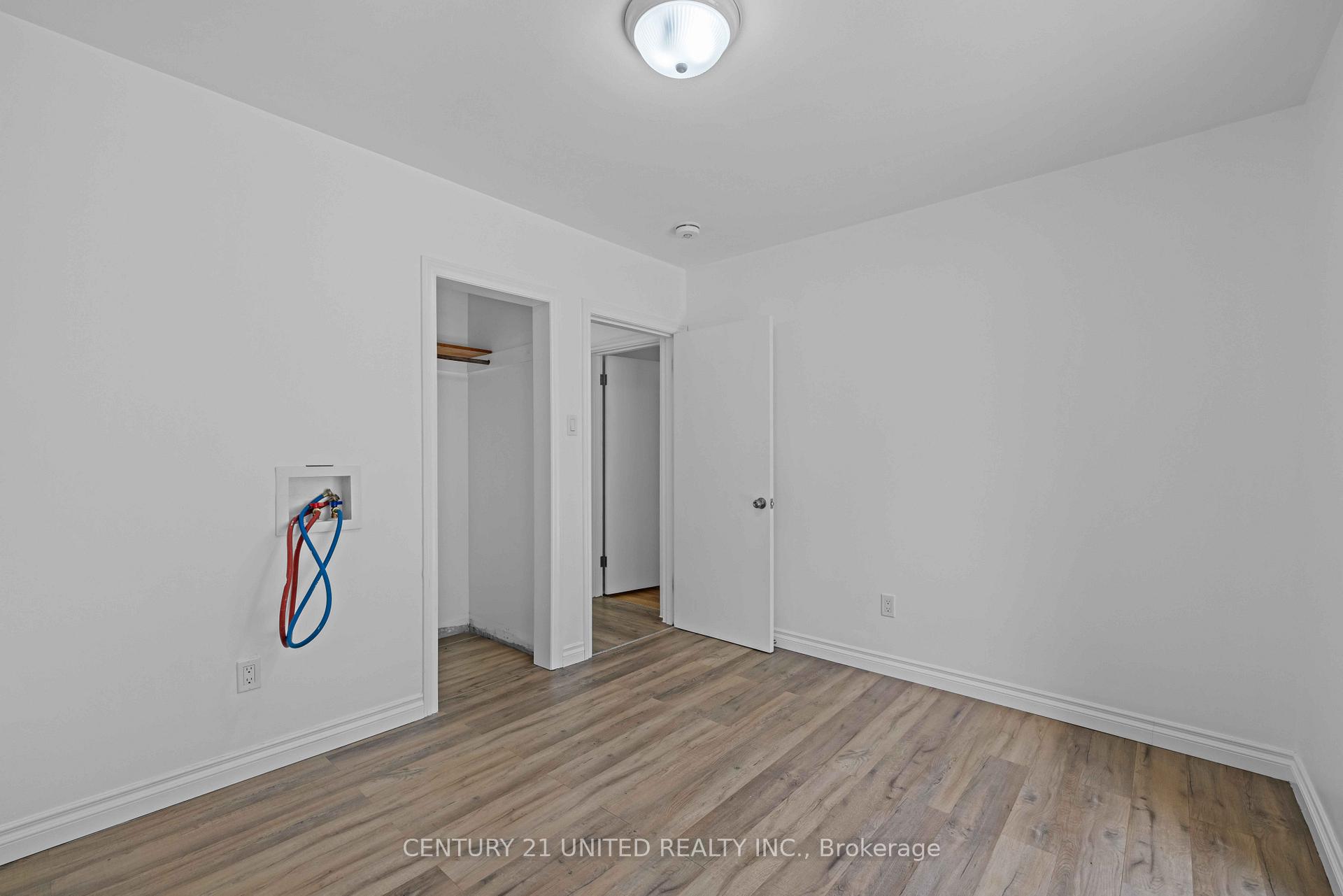 Photo 17 of 185 Dumble Avenue, Peterborough, Northcrest Ward 5 — HOMEH