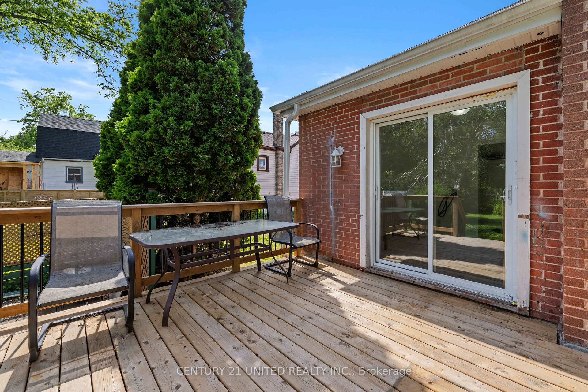 Photo 28 of 185 Dumble Avenue, Peterborough, Northcrest Ward 5 — HOMEH