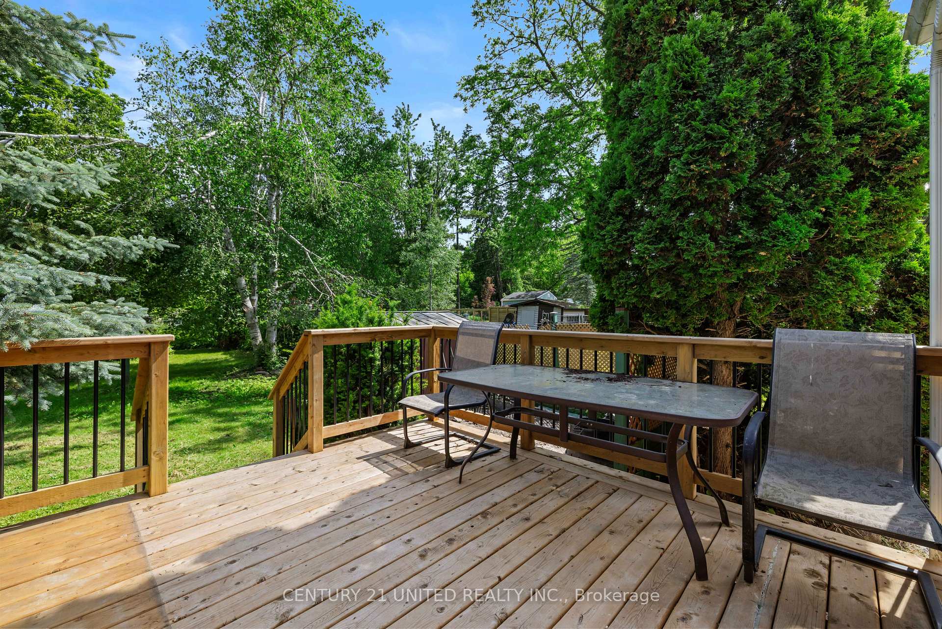 Photo 29 of 185 Dumble Avenue, Peterborough, Northcrest Ward 5 — HOMEH