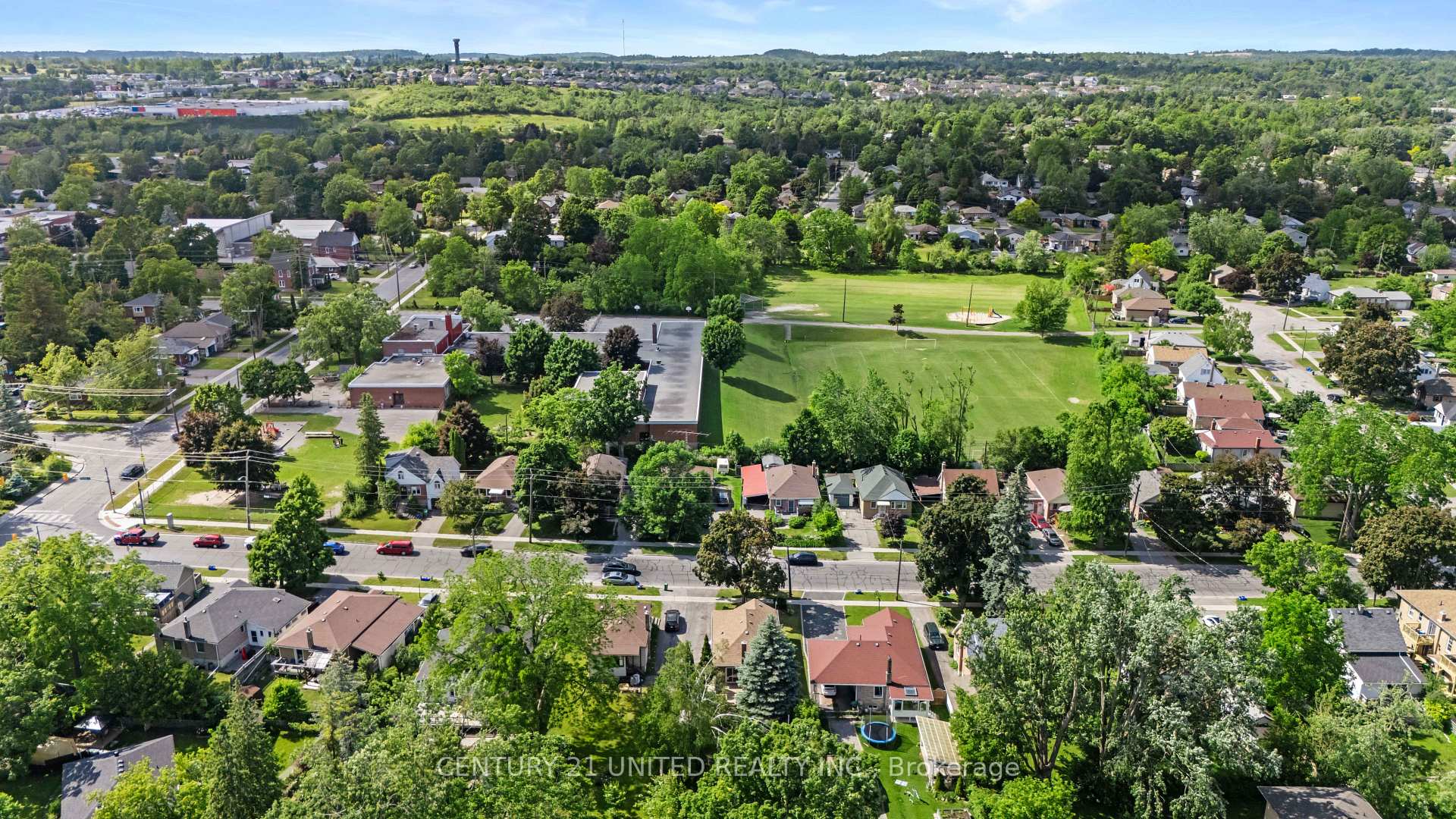 Photo 34 of 185 Dumble Avenue, Peterborough, Northcrest Ward 5 — HOMEH