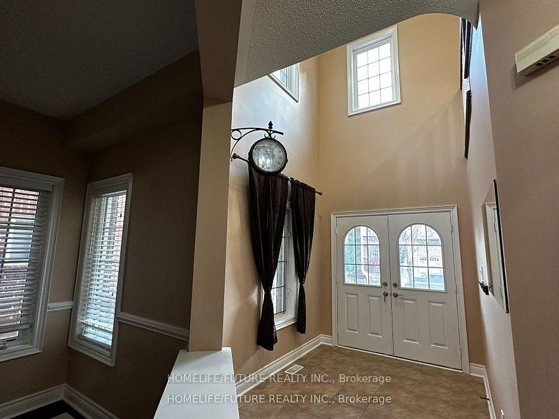 Photo 5 of 1714 Esterbrook Drive, Oshawa, Taunton — HOMEH