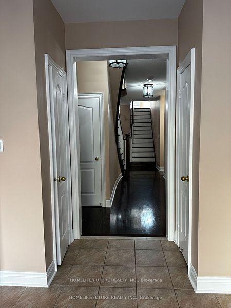 Photo 9 of 1714 Esterbrook Drive, Oshawa, Taunton — HOMEH