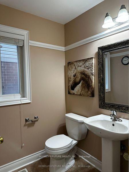 Photo 11 of 1714 Esterbrook Drive, Oshawa, Taunton — HOMEH