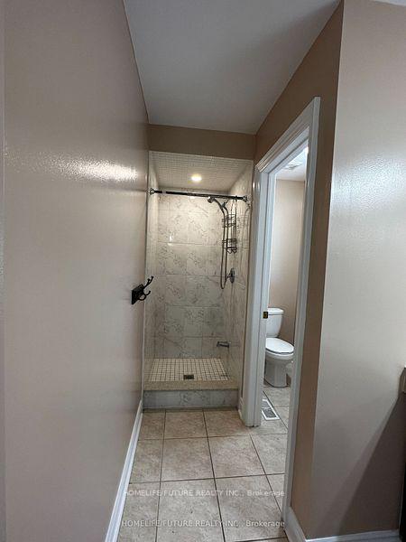 Photo 13 of 1714 Esterbrook Drive, Oshawa, Taunton — HOMEH
