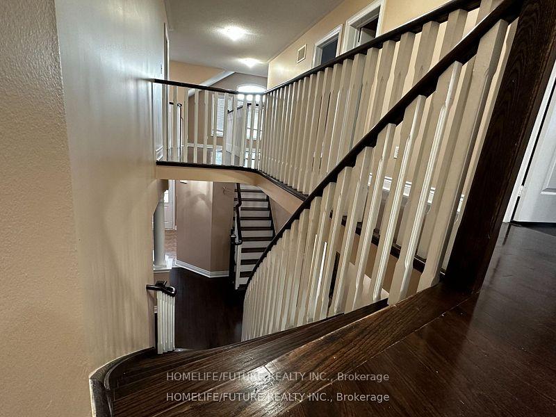 Photo 16 of 1714 Esterbrook Drive, Oshawa, Taunton — HOMEH