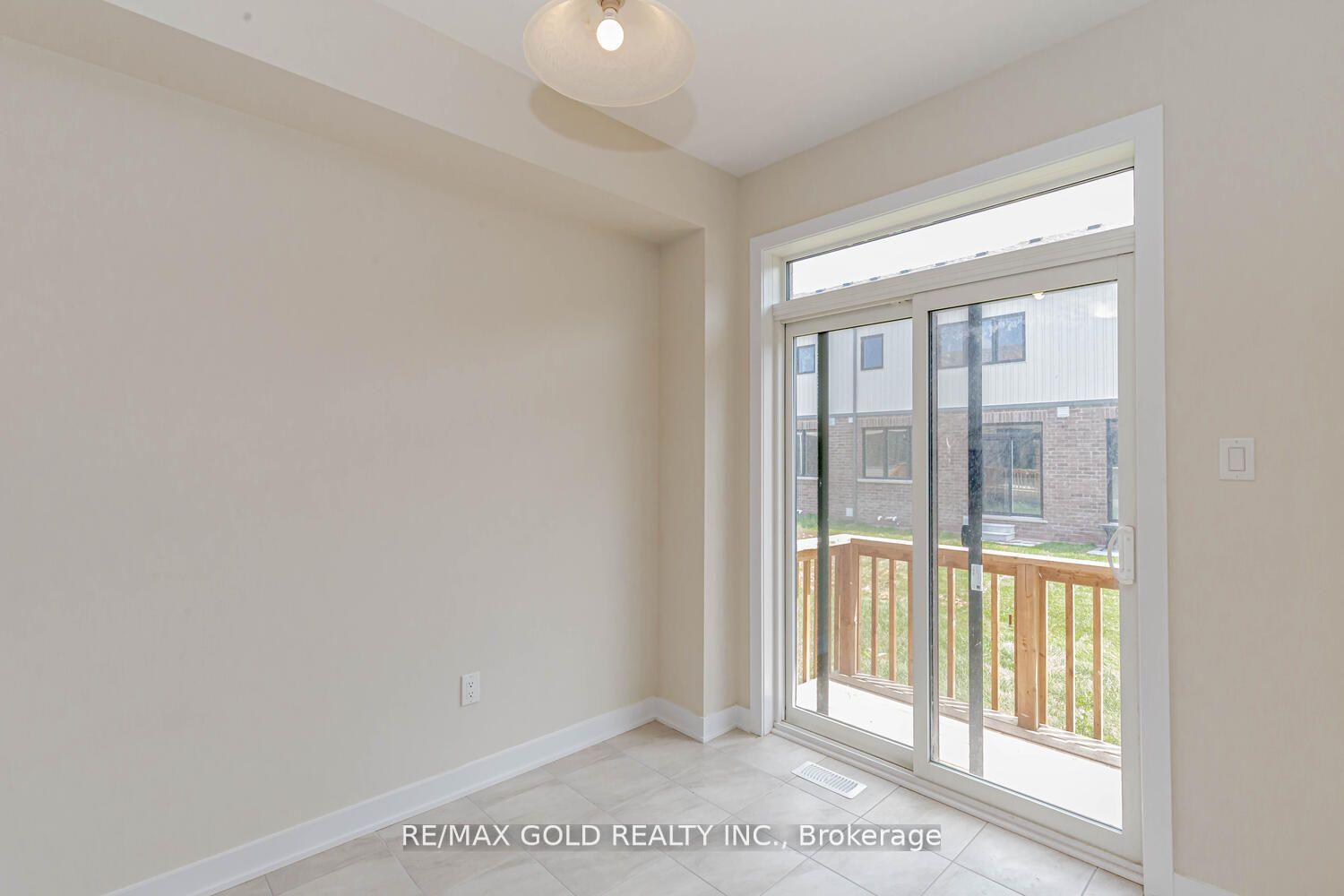 Photo 14 of 166 Eastbridge Avenue, Welland, Dain City — HOMEH