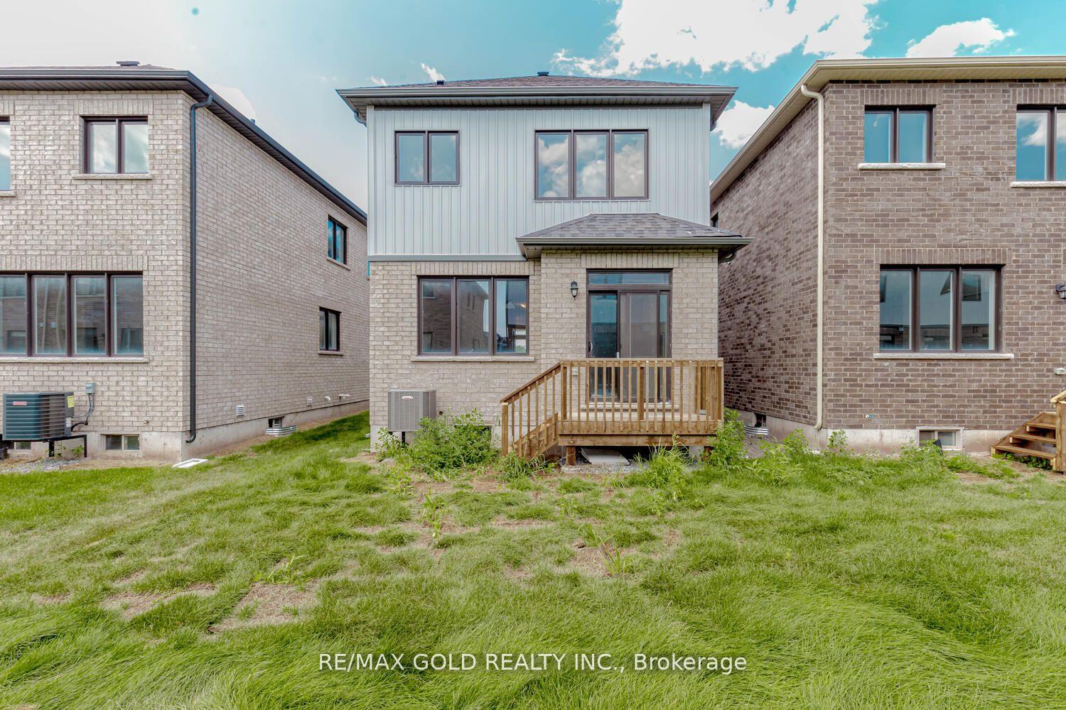 Photo 38 of 166 Eastbridge Avenue, Welland, Dain City — HOMEH