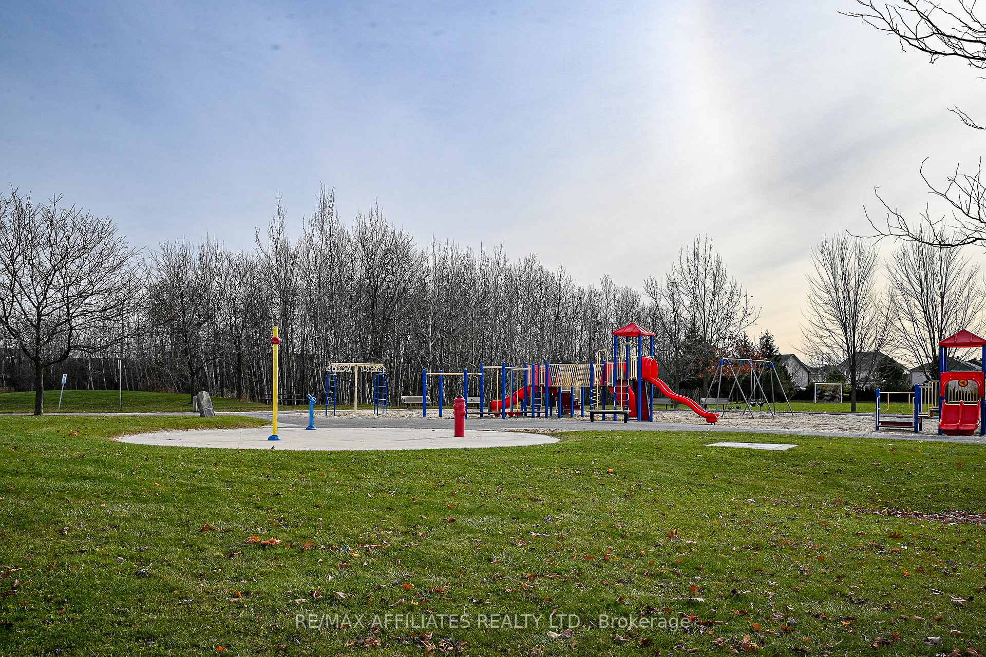 Photo 37 of 673 Aquaview Drive, Ottawa, Avalon East — HOMEH