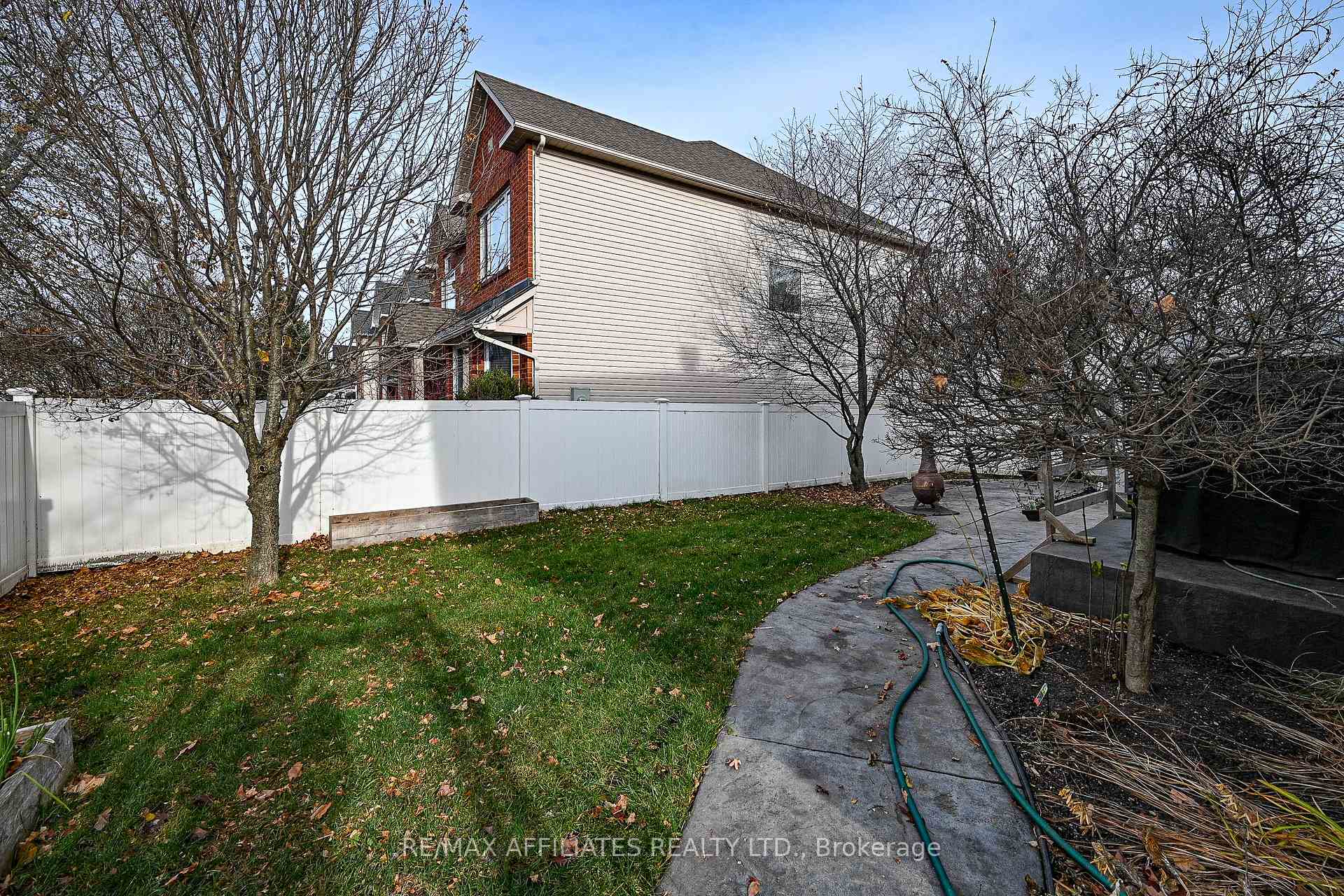 Photo 38 of 673 Aquaview Drive, Ottawa, Avalon East — HOMEH