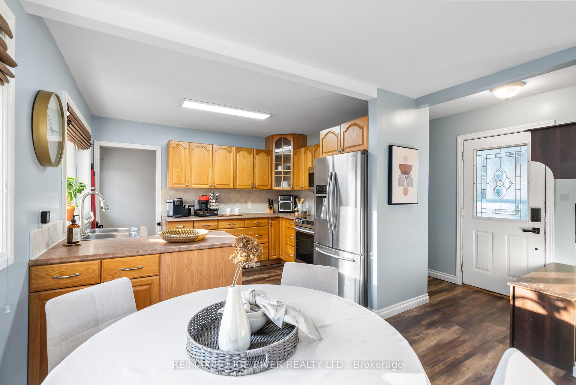 Photo 12 of 3 Forest Road, Ajax, South East — HOMEH