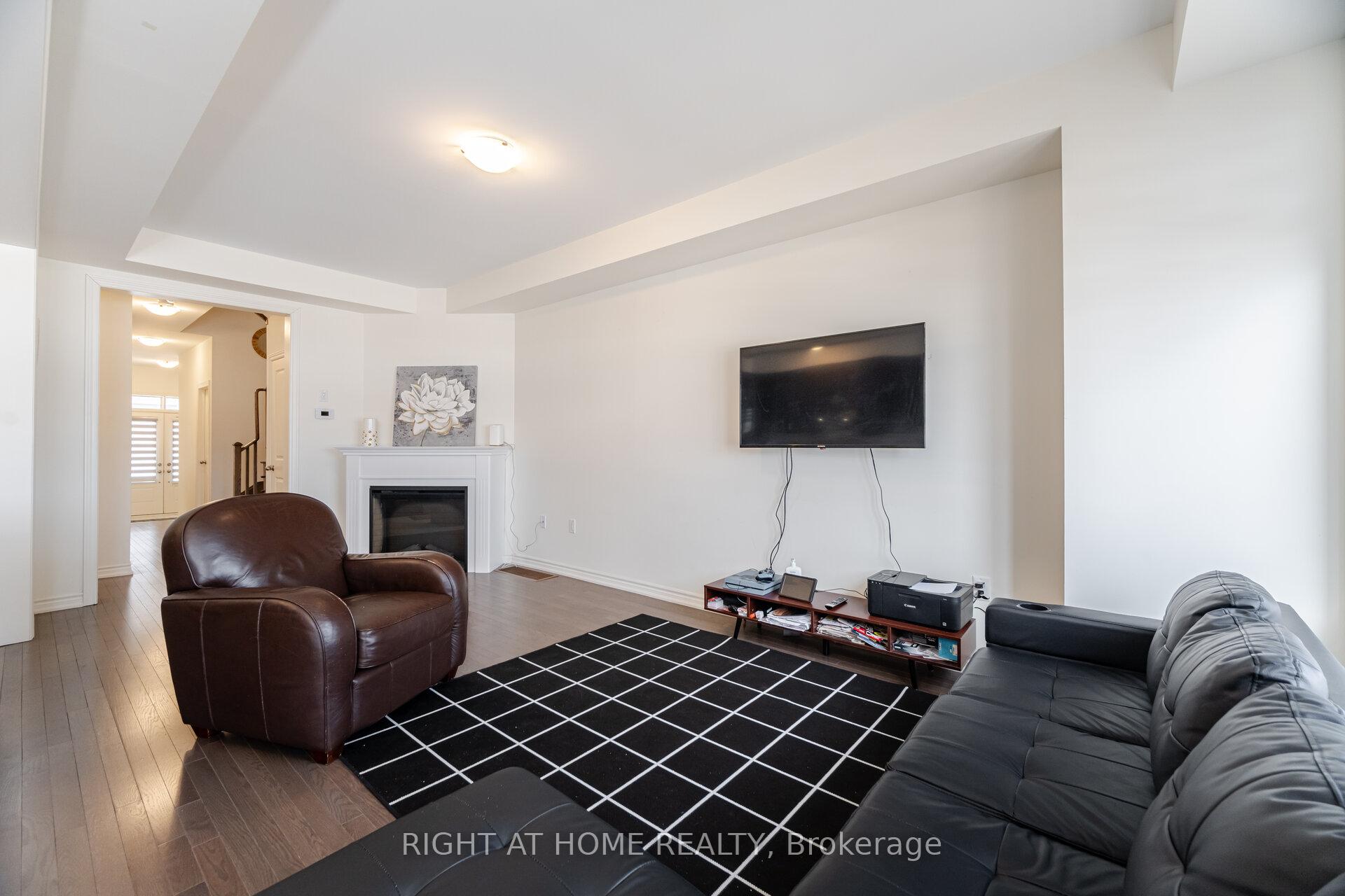 Photo 15 of 1247 Rexton Drive, Oshawa, Kedron — HOMEH