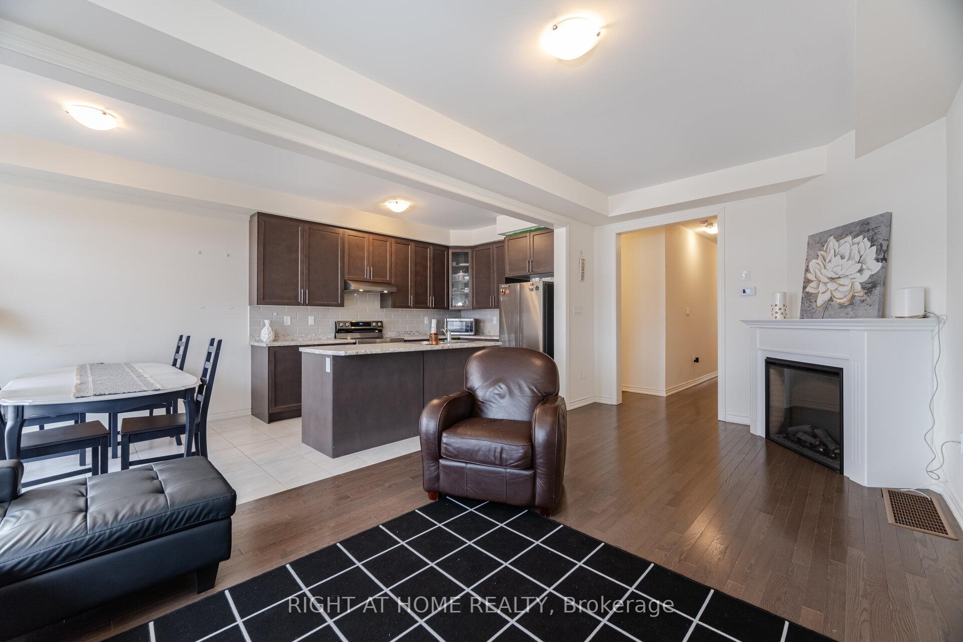 Photo 17 of 1247 Rexton Drive, Oshawa, Kedron — HOMEH