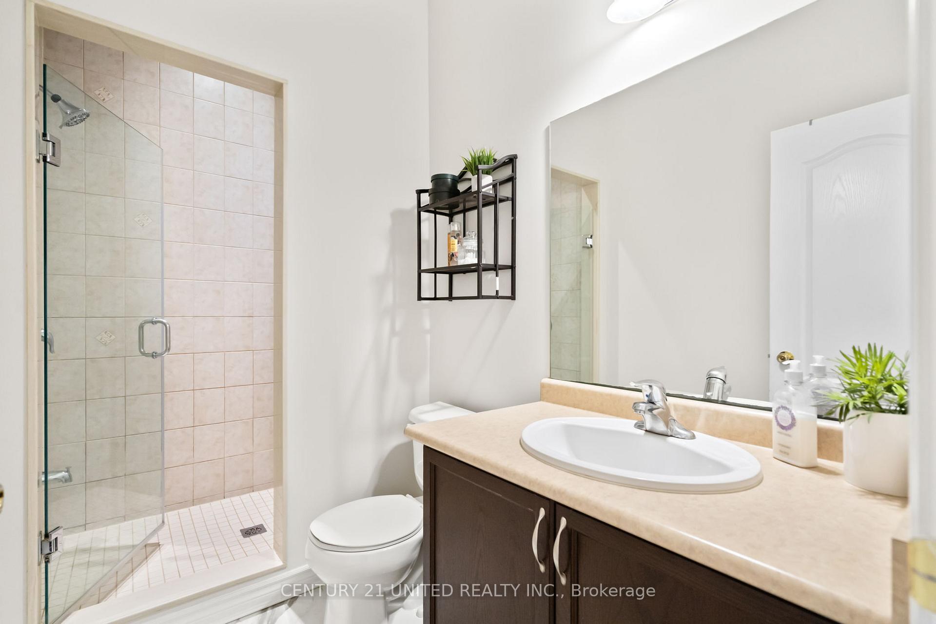 Photo 1 of 2538 Denure Drive, Peterborough, Monaghan Ward 2 — HOMEH