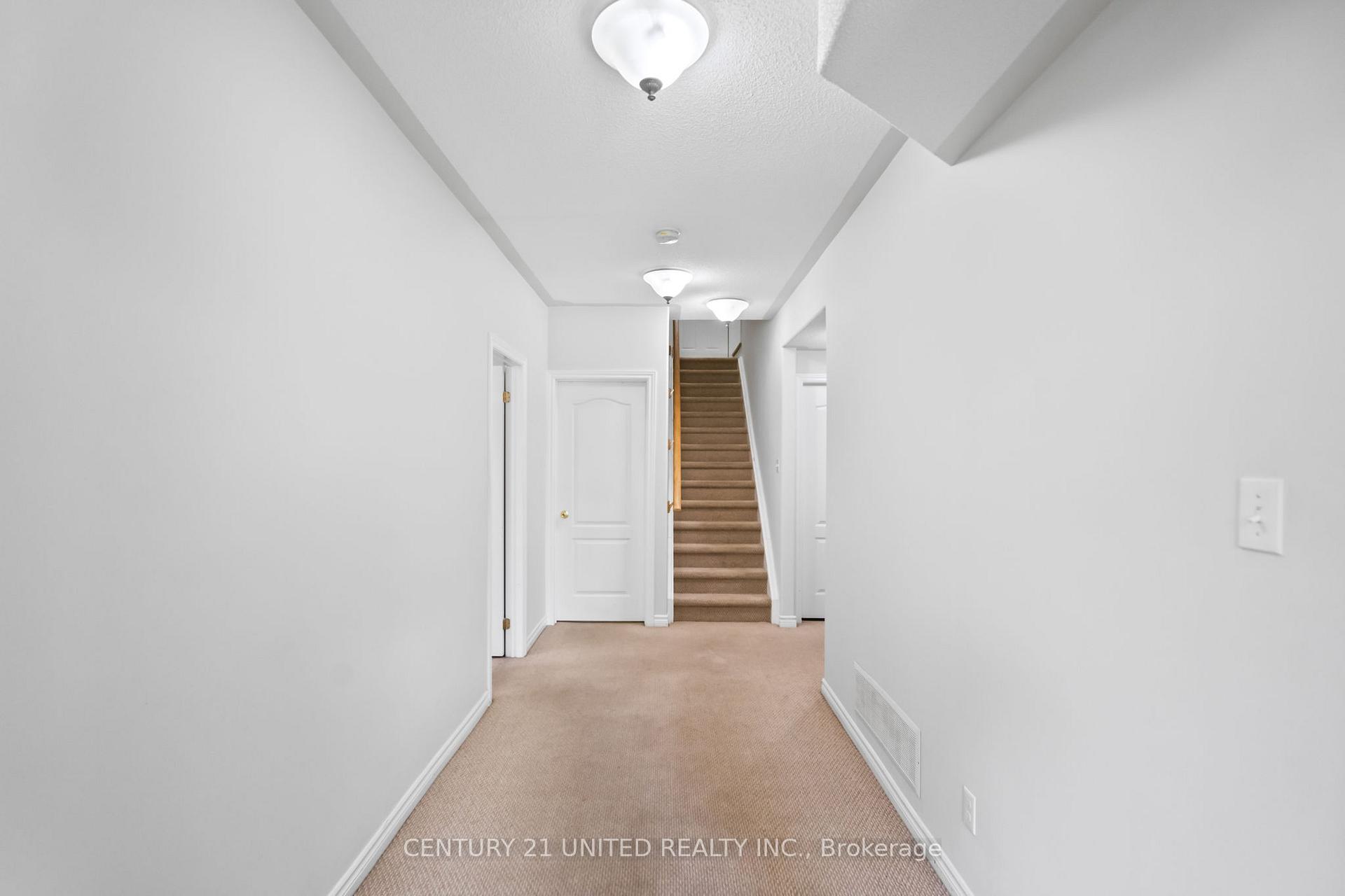 Photo 8 of 2538 Denure Drive, Peterborough, Monaghan Ward 2 — HOMEH