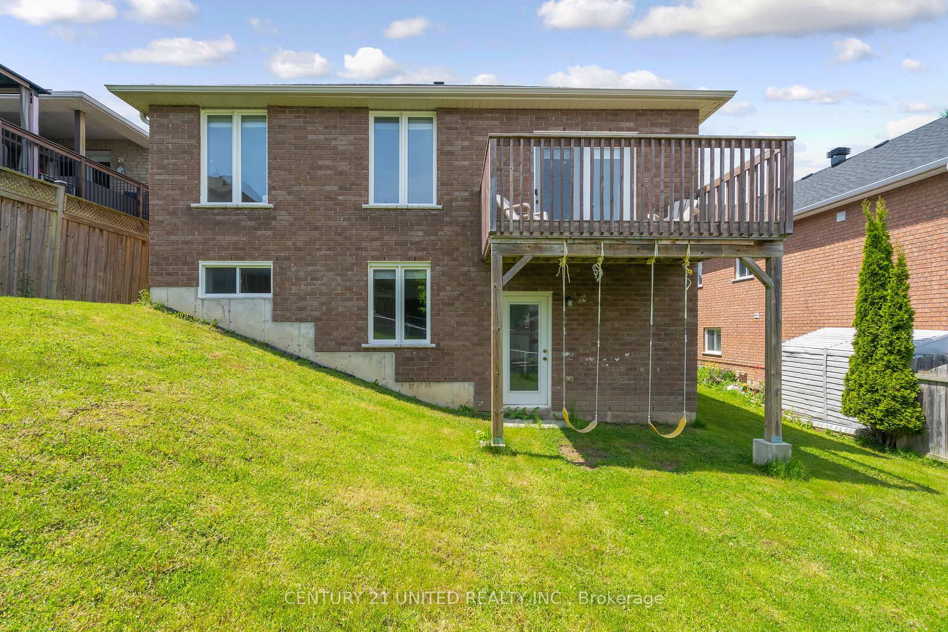 Photo 24 of 2538 Denure Drive, Peterborough, Monaghan Ward 2 — HOMEH