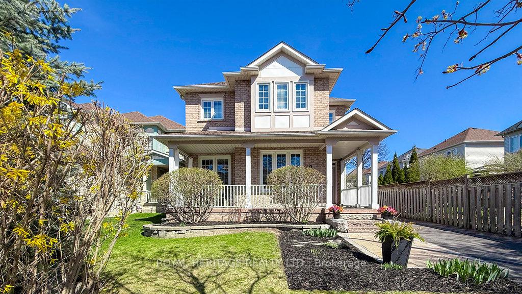 Front of 8 Bedell Crescent