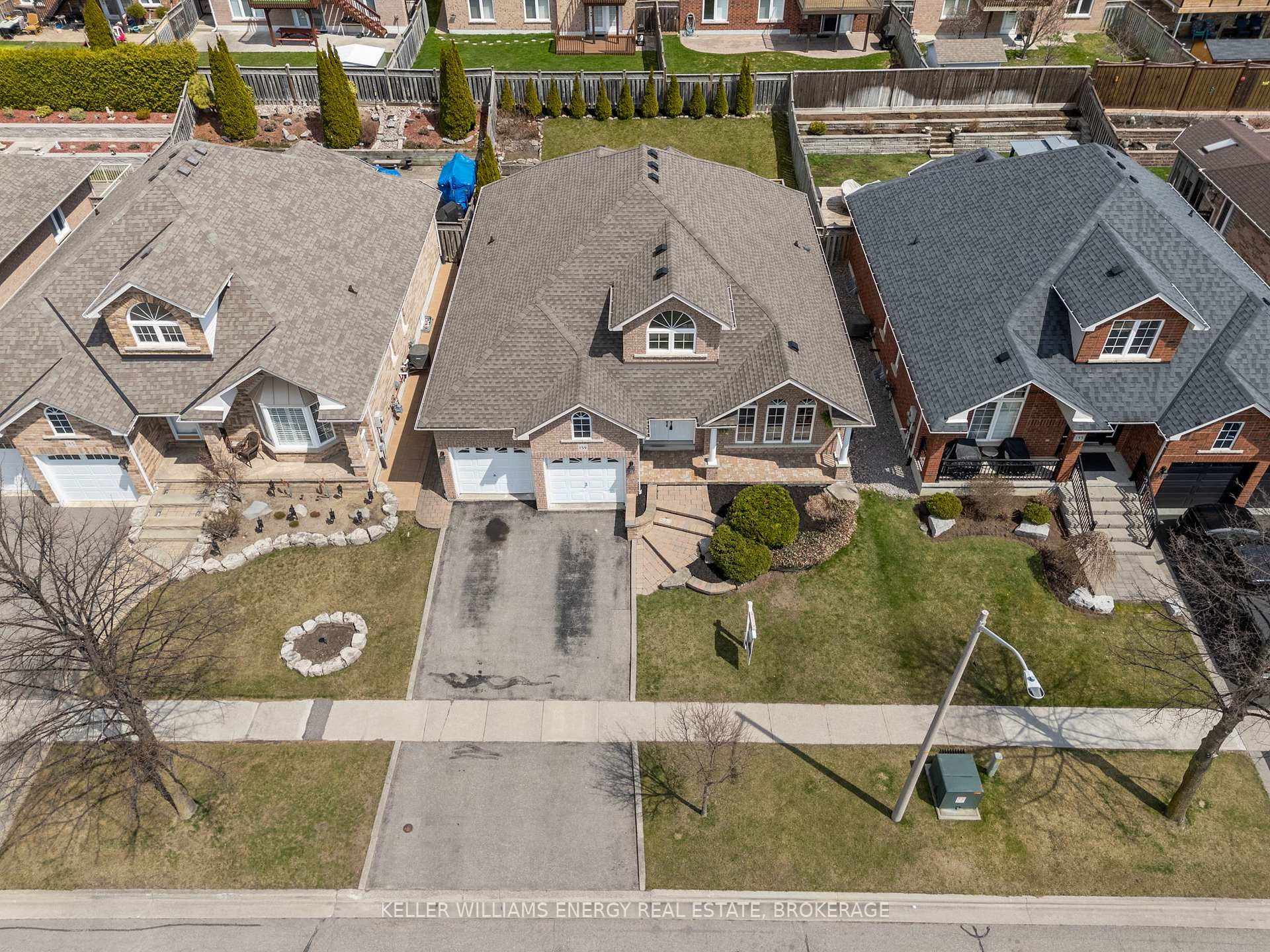 Photo 5 of 159 Goodman Drive, Oshawa, McLaughlin — HOMEH