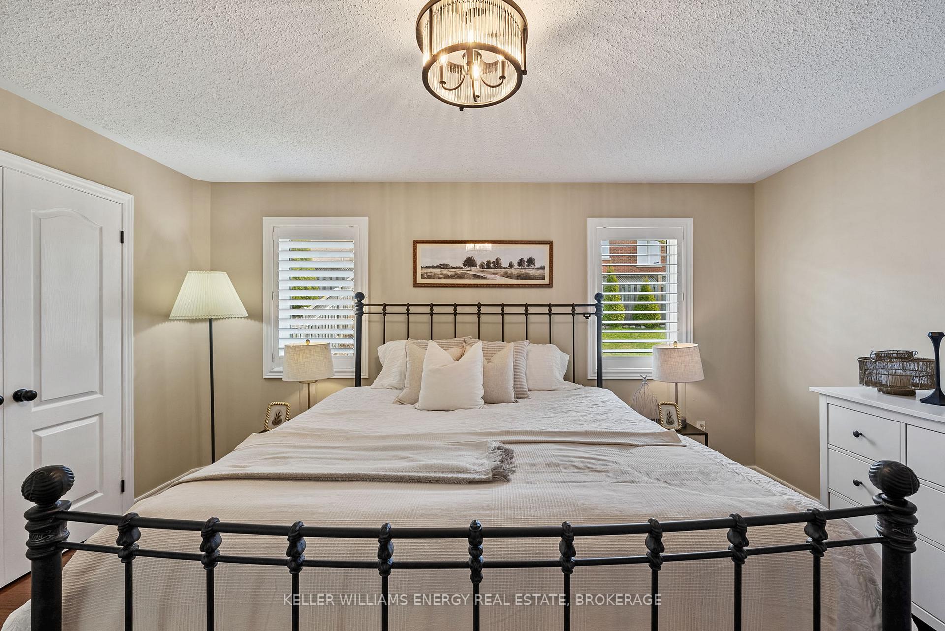 Photo 20 of 159 Goodman Drive, Oshawa, McLaughlin — HOMEH